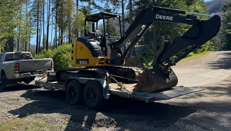 Diamond C 20 ft Bumper Pull 14K Tilt Deck Trailer HDT