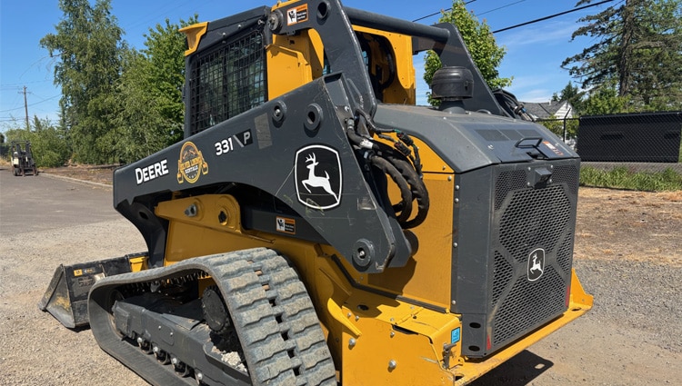 John Deere 331P Skid Steer 2